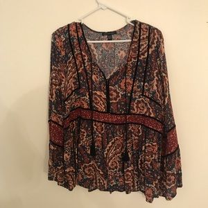 American Eagle Boho floral blouse